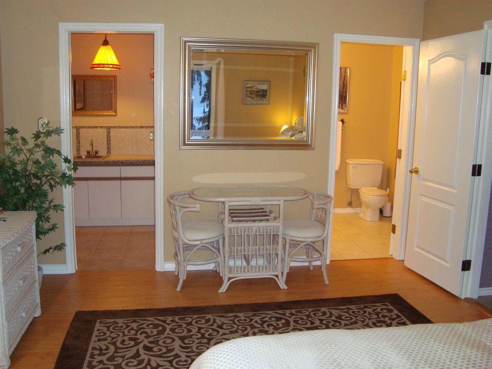 Long Lake Waterfront Bed And Breakfast Nanaimo Exterior foto