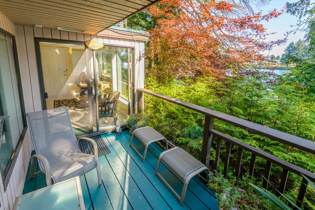 Long Lake Waterfront Bed And Breakfast Nanaimo Exterior foto