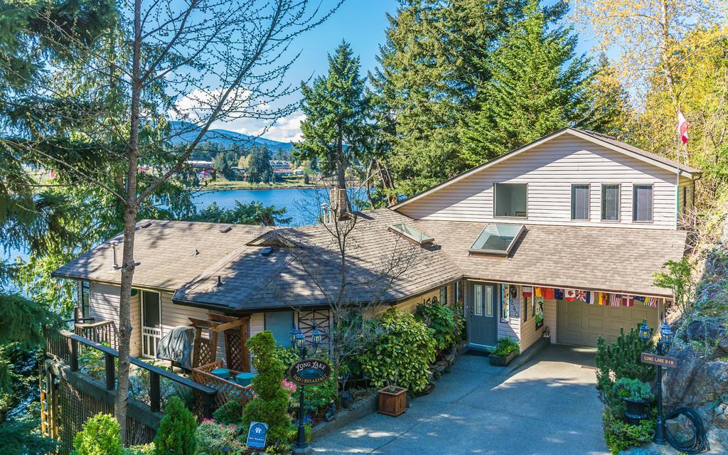 Long Lake Waterfront Bed And Breakfast Nanaimo Exterior foto
