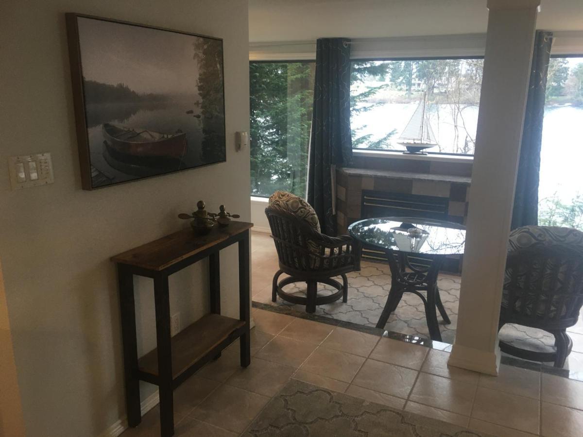 Long Lake Waterfront Bed And Breakfast Nanaimo Exterior foto